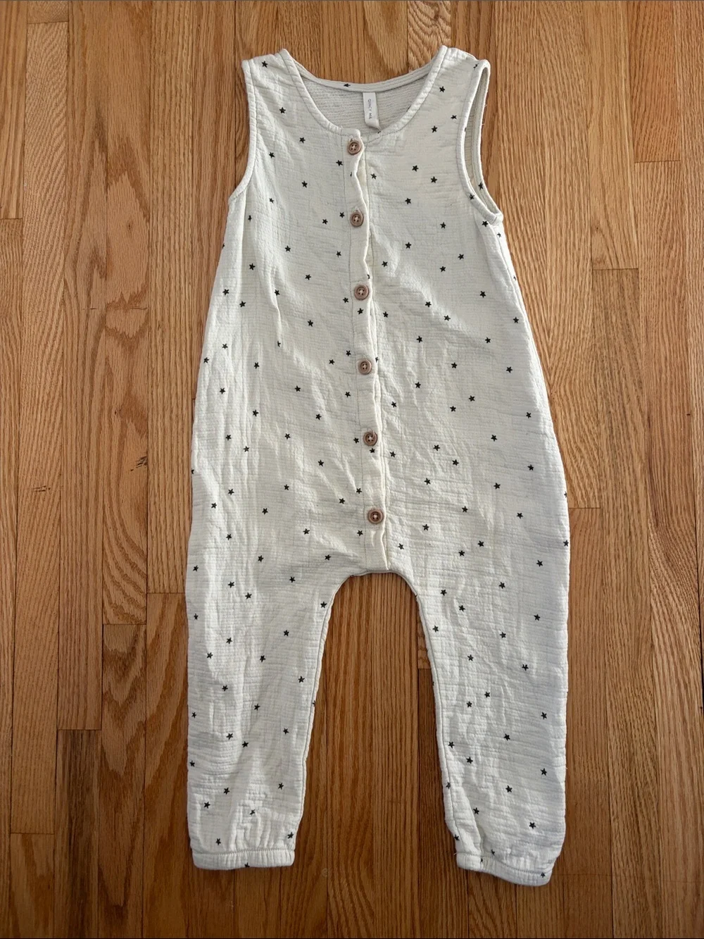 Quincy Mae Cream Romper with Black Star Print 18-24Mo